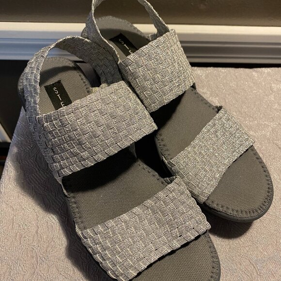 BOGO FREE Gold Pair with these Steve Madden Metallic Mesh Wedge shoes - Picture 1 of 5